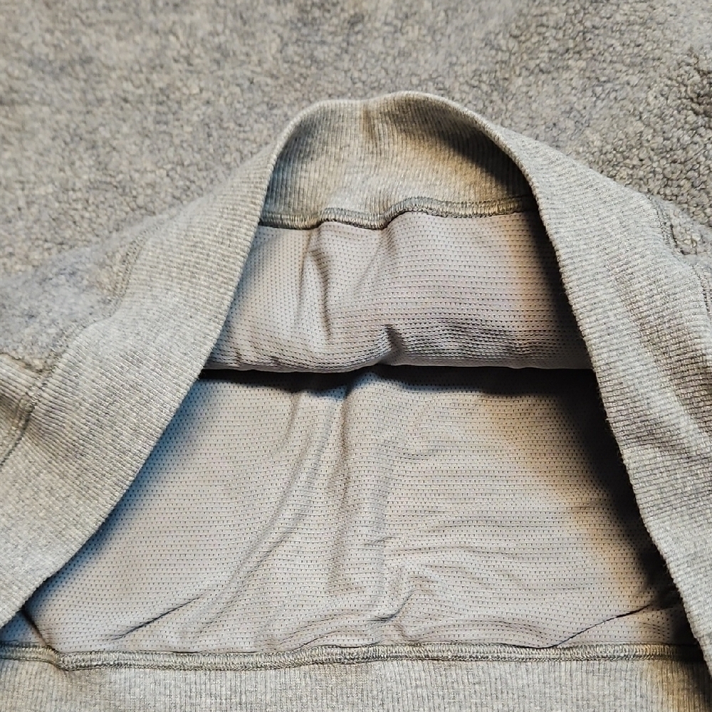 Lululemon Stand Out Sherpa Half Zip Pullover - Picture 13 of 13